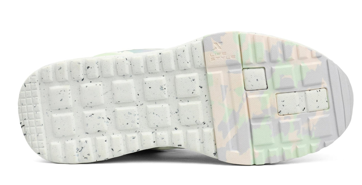 XTEP Low-Top Sneakers Shoes — view 4