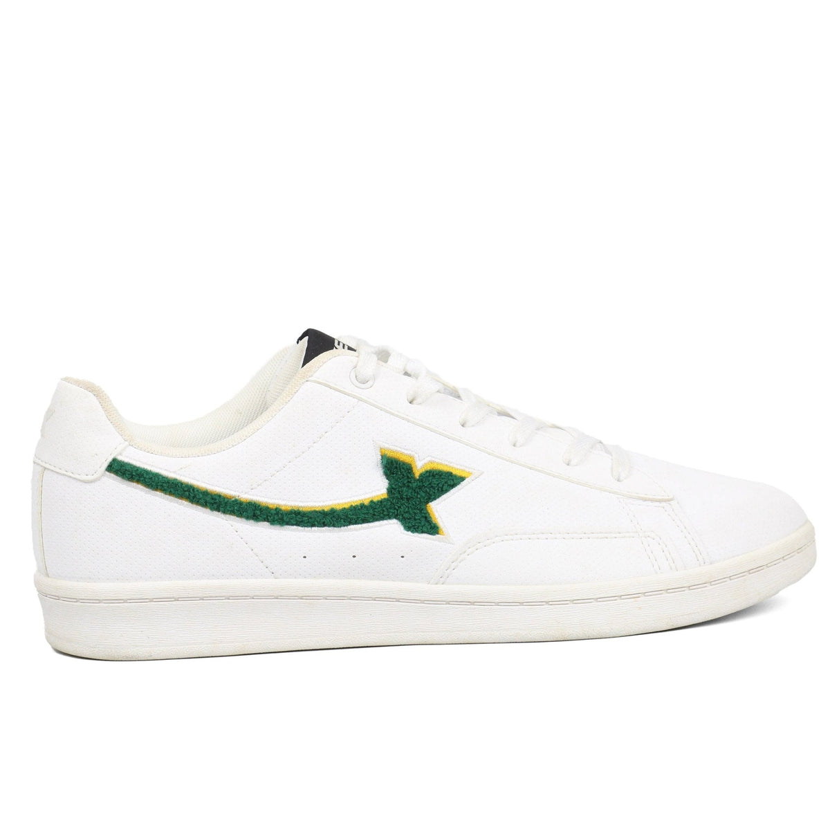 XTEP Retro Classic White Sneakers — view 1
