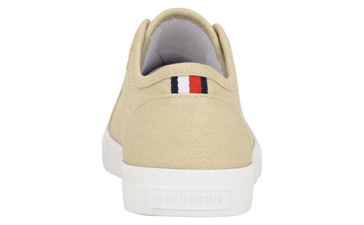 TOMMY HILFIGER Womens Anni5 Sneaker — view 3