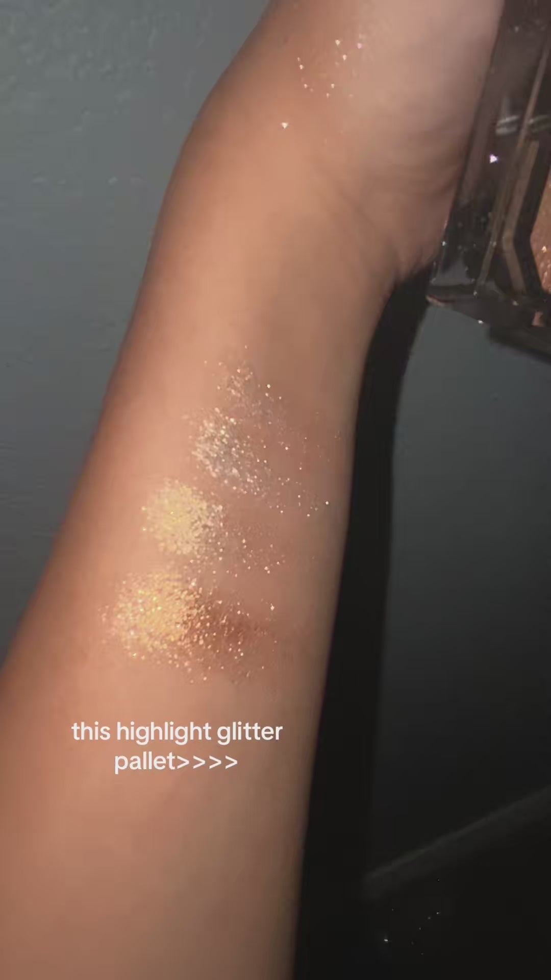 Four-Shade Glitter Palette — original reference