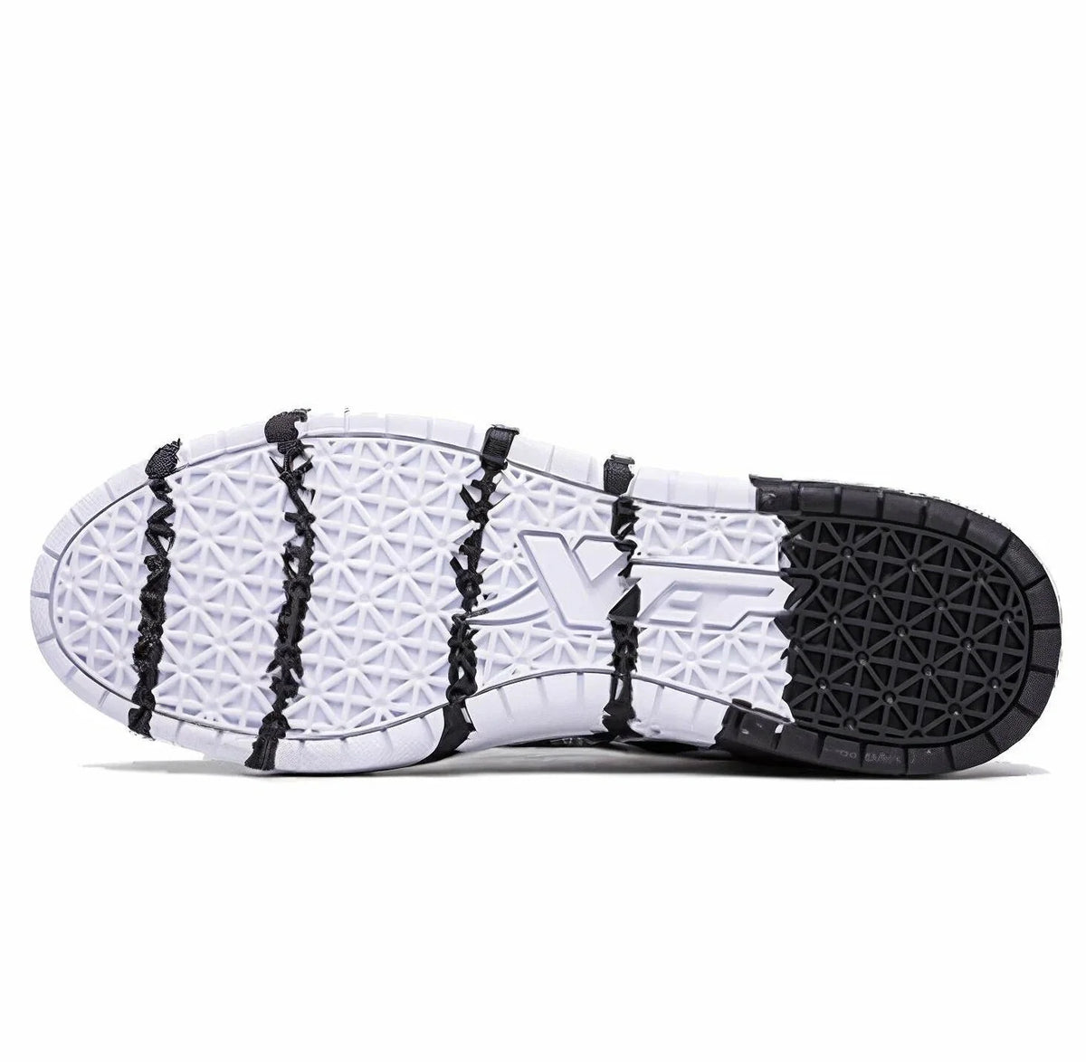 XTEP High-Top Skateboarding Shoes — view 3