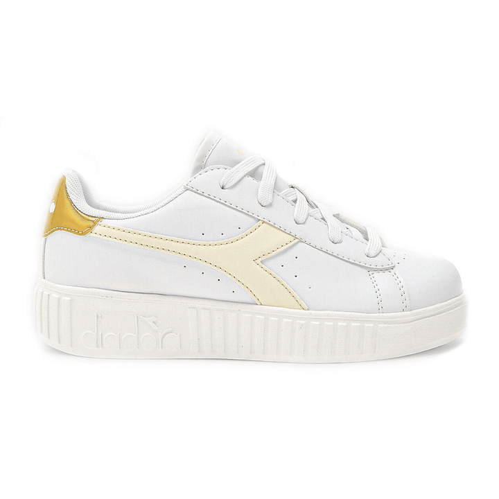 DIADORA GAME STEP — view 1